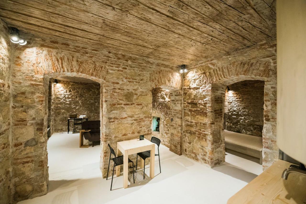 Old Central Apartment كلوج-نابوكا المظهر الخارجي الصورة