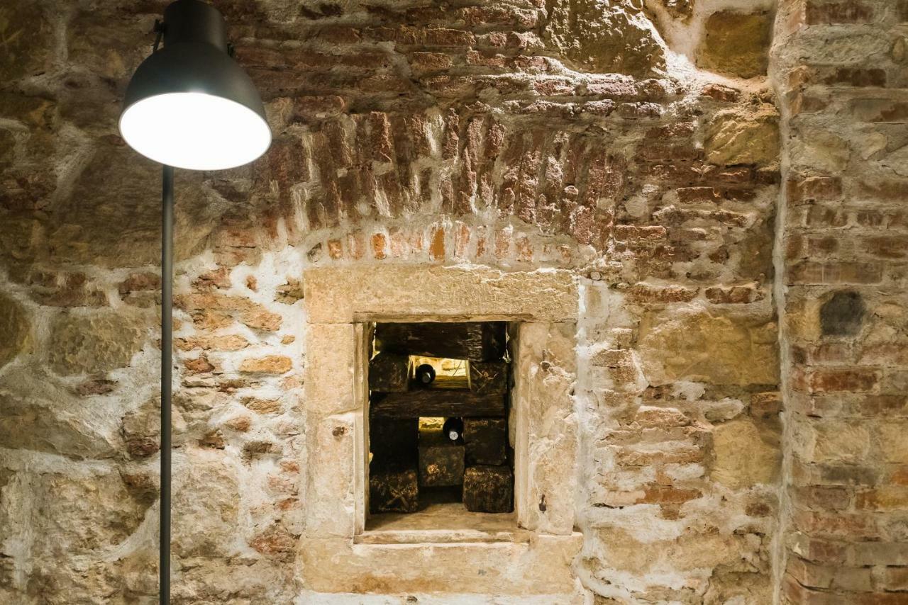Old Central Apartment كلوج-نابوكا المظهر الخارجي الصورة
